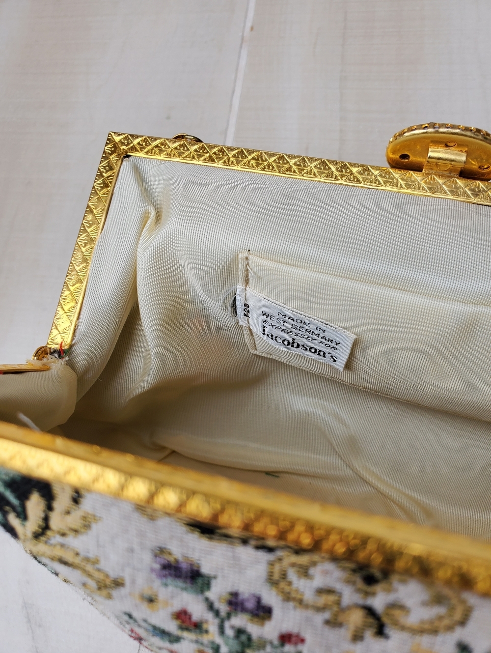 Nwt Floral Tapestry Satchel From Jacobsons - Picture 3 of 7